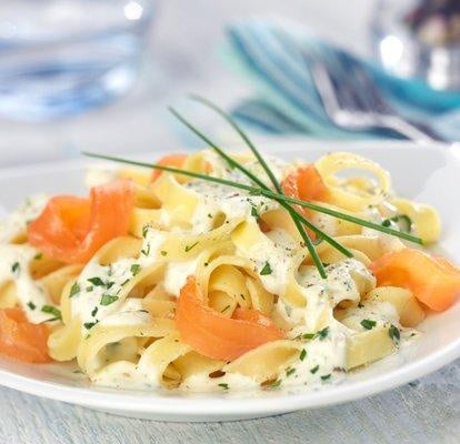 Tagliatelles au saumon sauce onctueuse au Tartare®