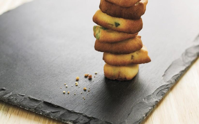 Cubes de sablés aux fruits confits