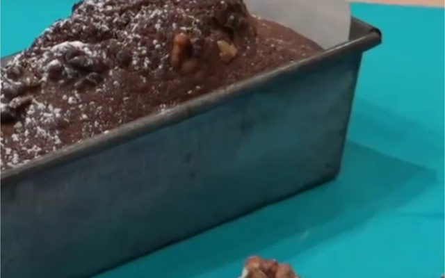 Cake aux noix et zeste de citron