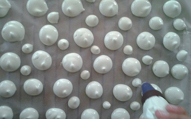 Meringues allongées