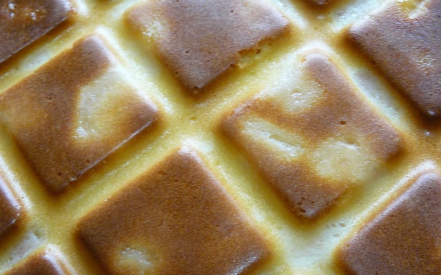Gâteau aux pommes et lait concentré