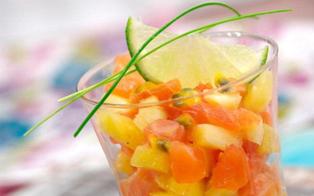 Tartare de saumon à l'ananas