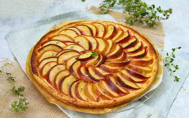 Tarte fine aux pêches