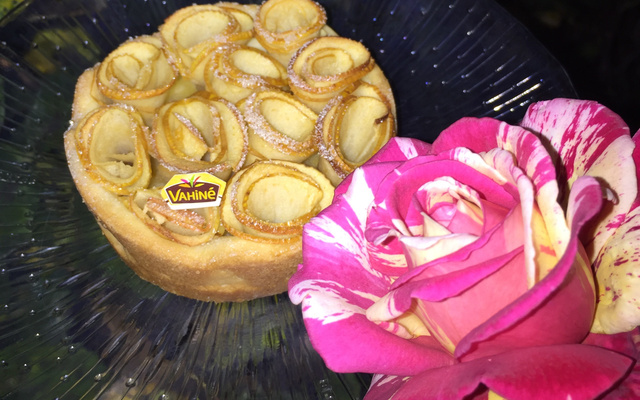 Tarte aux pommes façon bouquet de roses ®