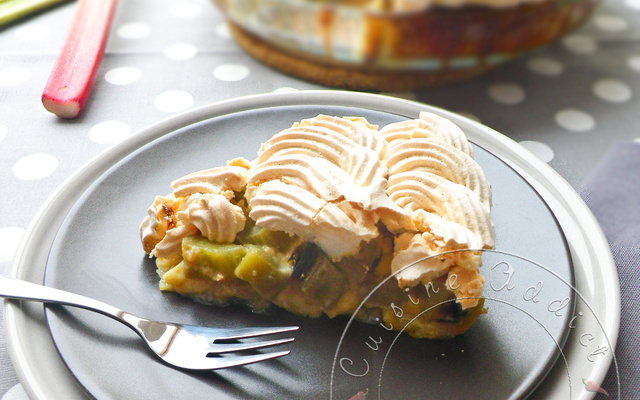 Tarte à la rhubarbe meringuée Alsacienne