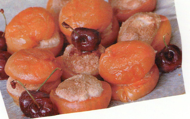 Abricots farcis aux amandes