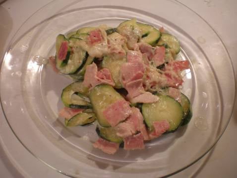 Courgettes à la crème fraiche et au jambon