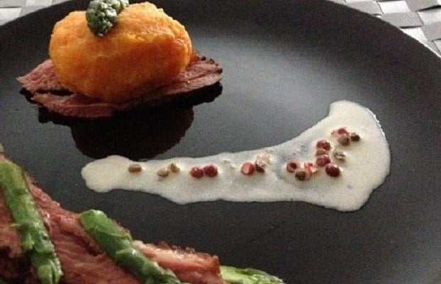 Sauce aux baies roses