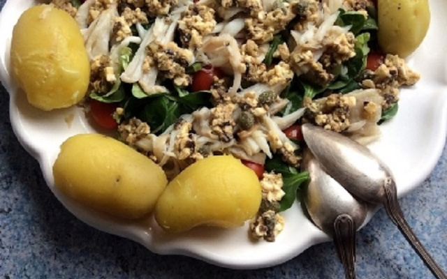 Ailes de raie en salade tiède