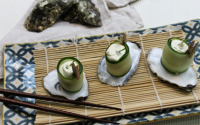 Makis de concombre aux huîtres