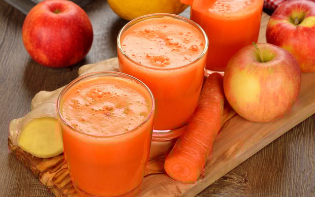 Jus vitaminé pomme, carotte et gingembre