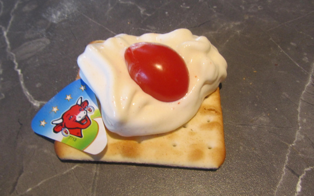 Gâteaux apéritifs à la mousse à la Vache qui rit