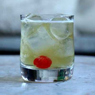 Vodka egg sour