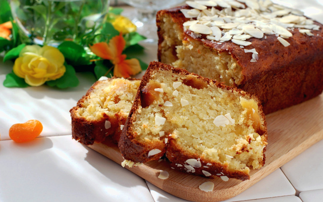 Cake roquefort, abricot