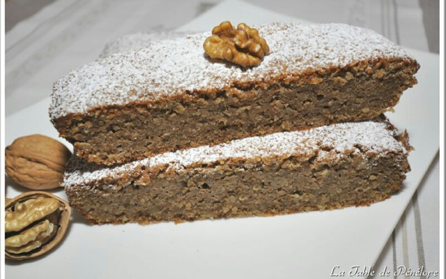 Gâteau aux noix citronné