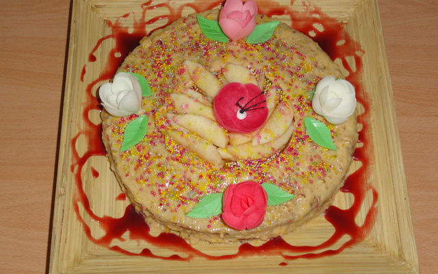 Gâteau au pralin et aux pommes