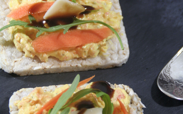 Tartines croquantes carottes et brousse