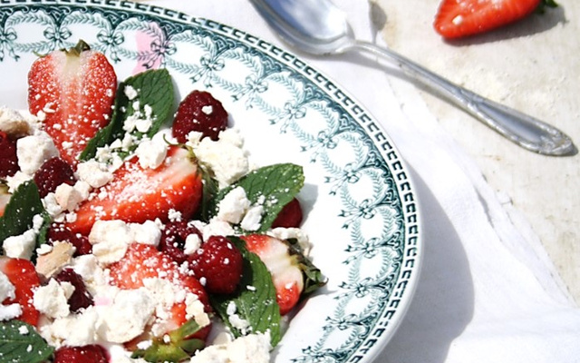 Eton mess à la fraise et framboise