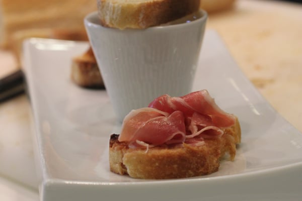 Verrines crème de châtaignes du Périgord, émulsion de foie gras des Landes