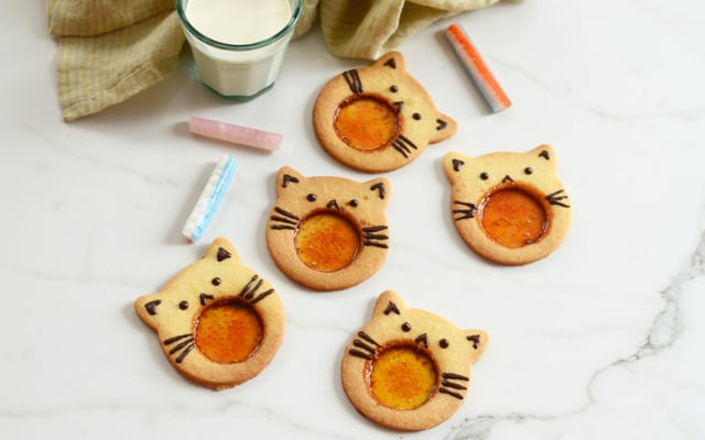 Sablés vitraux en forme de chat