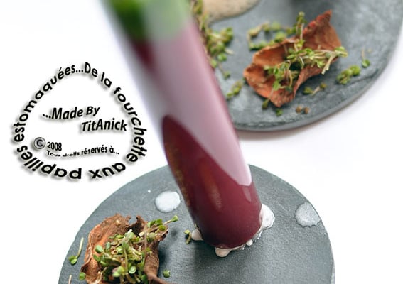 Gaspacho de betteraves à l'orange sanguine et à la roquette avec son pesto de roquette à la noisette et au tome de brebis