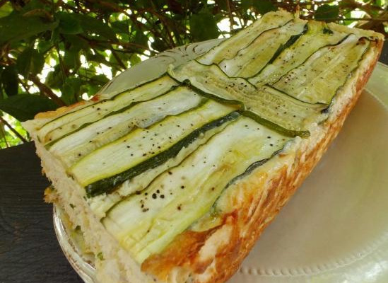 Cake au saumon, au cabillaud et aux courgettes