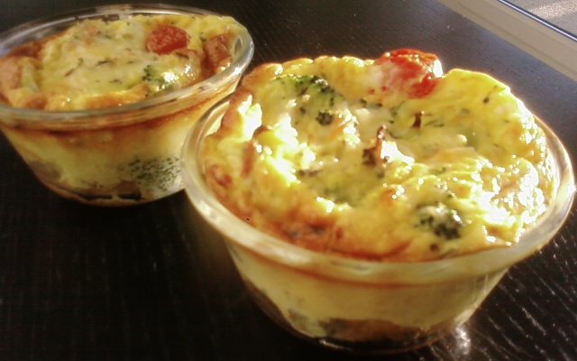 Flan de brocolis et tomates cerises