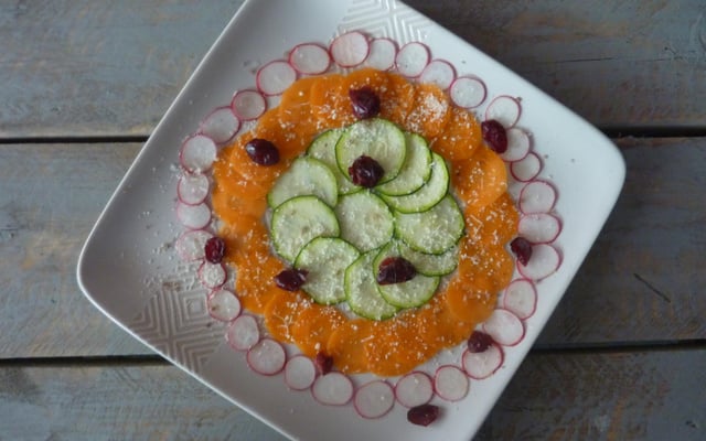 Carpaccio aux légumes et cranberries