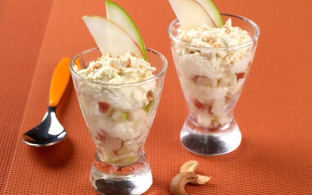 Verrine crabe-asperges aux deux pommes et noix de cajou