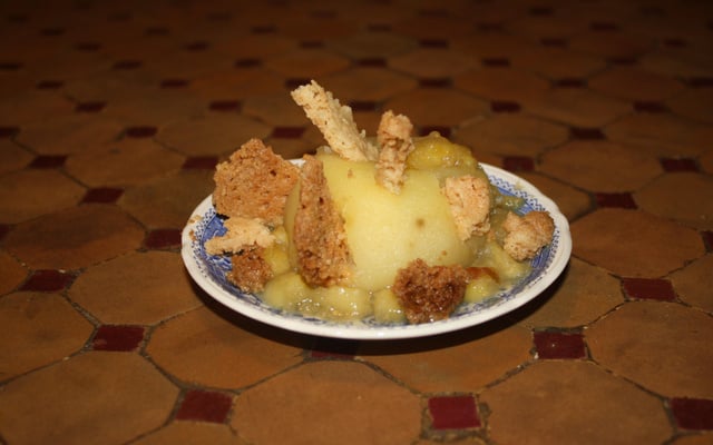 Crumble pomme et banane flambé au rhum