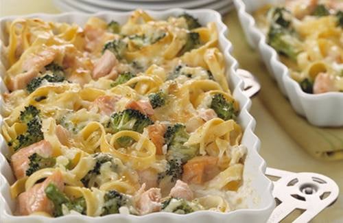 Soufflé au saumon et aux brocolis