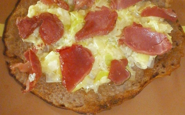 Galette bretonne fondue de poireaux aux émincés de gesiers