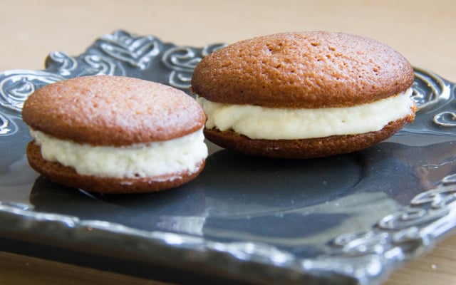 Whoopies pies