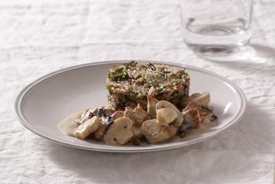 Blanquette de veau aux Champignons de Paris, crème fraiche, Trompettes de la mort, Morilles et riz aux herbes fraîches