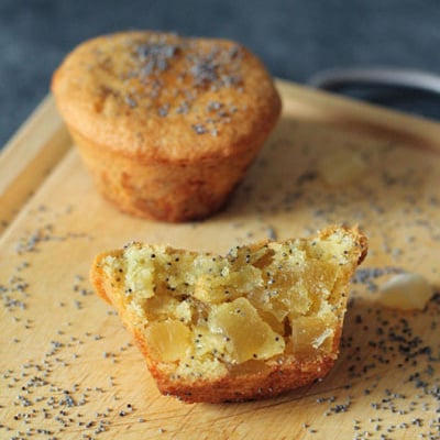 Cake à l'ananas confit et au pavot