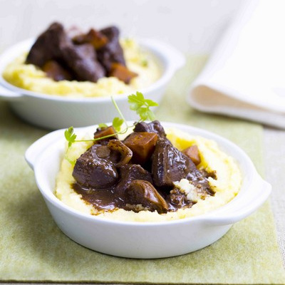 Cœur de veau braisé au chocolat et polenta