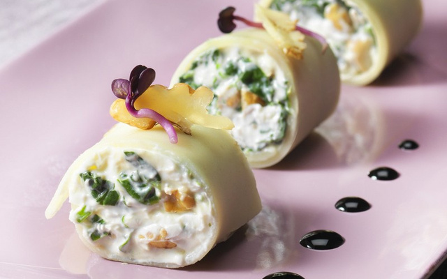 Cannellonis épinards et noix au St Môret®