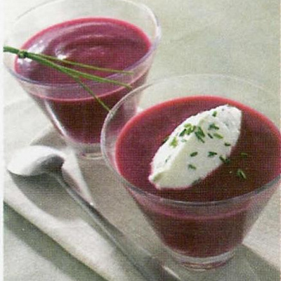 Soupe de betteraves au fromage frais