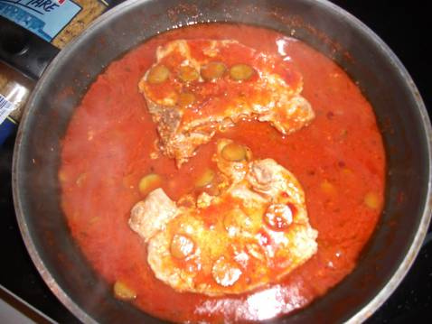 Côtes de porc "charcutière"