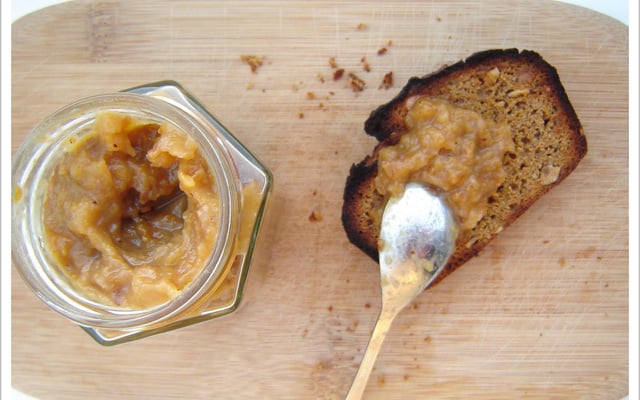 Cake de noisette et sa p'tite compote gourmande
