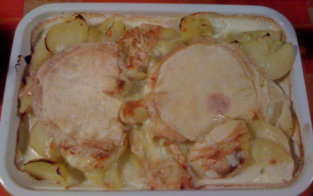 Tartiflette généreuse à la crème entière