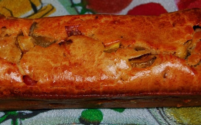 Cake figues, jambon de parme croustillant, échalotes confites