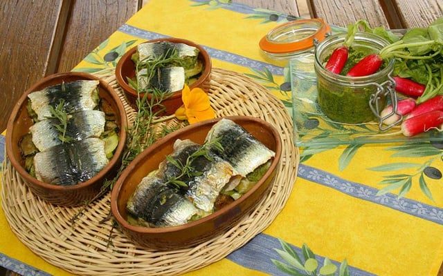 Sardines farcies au pesto de fanes de radis