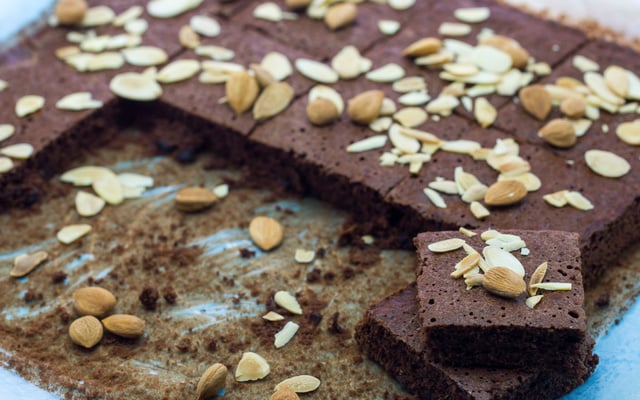 Brownie léger aux  amandes croquantes
