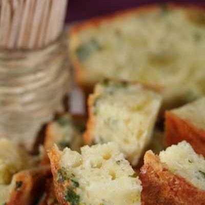 Cake au persil et aux ravioles de Romans