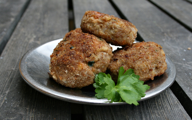 Boulettes de pois chiches, amandes et épinards