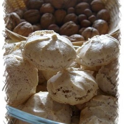 Rosaces noisettes à la façon des macarons