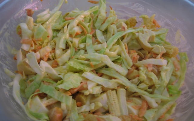 Salade exotique sucré-salé au chou