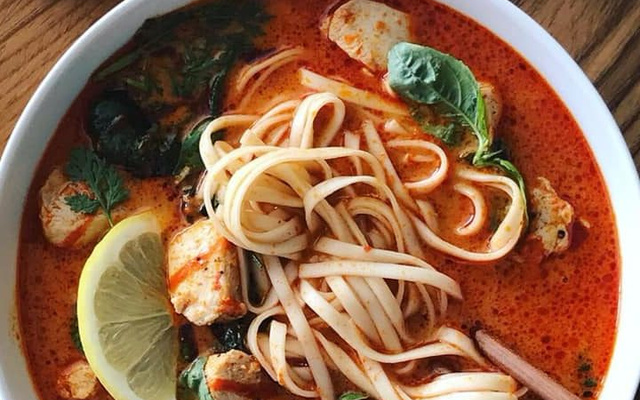 Soupe crémeuse aux saveurs thaïlandaises