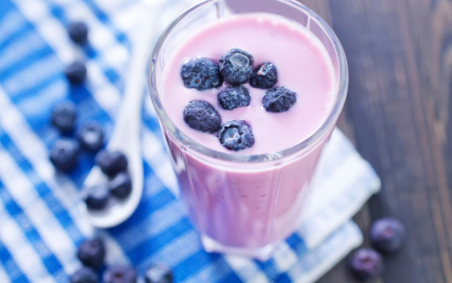 Smoothie léger aux myrtilles